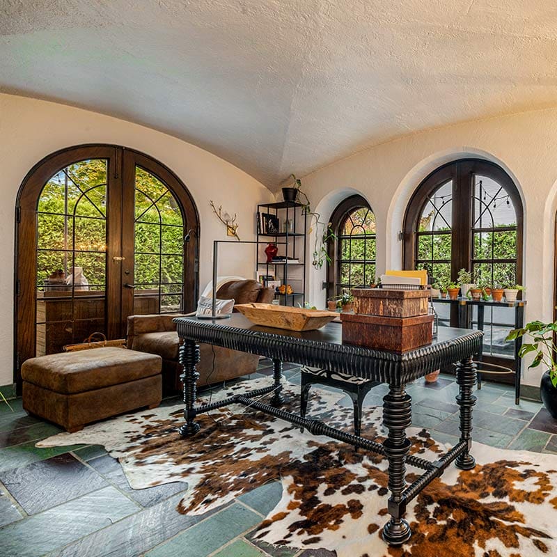 Ruvin Bros. Artisans & Trades Ruvin Bros. Artisans & Trades